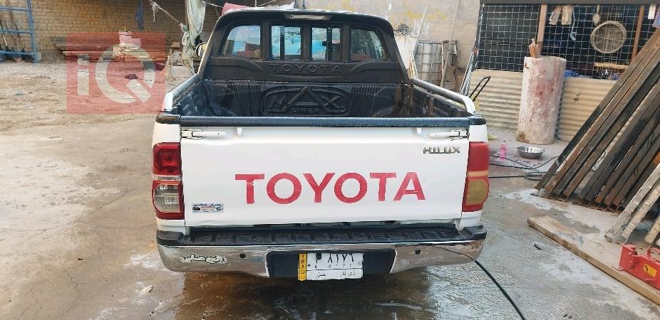 تويوتا هايلوكس